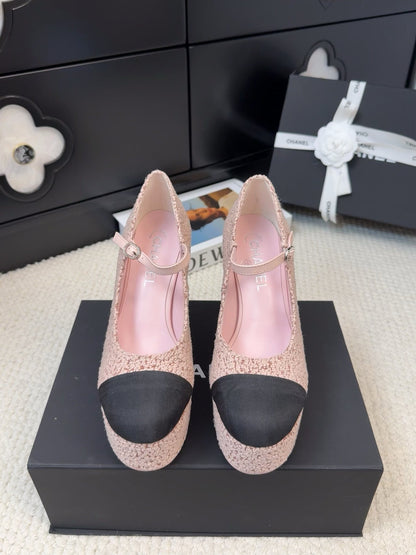 FLATFORM SANDAL IN LIGHT PINK TWEED AND BLACK FABRIC