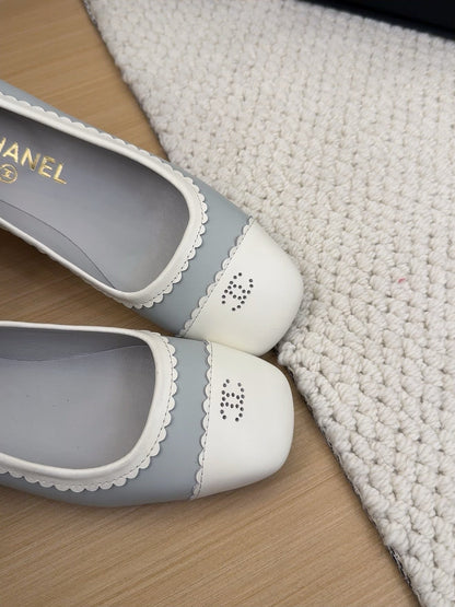 BALLET FLAT IN WHITE MIX STONE BLUE CALFSKIN