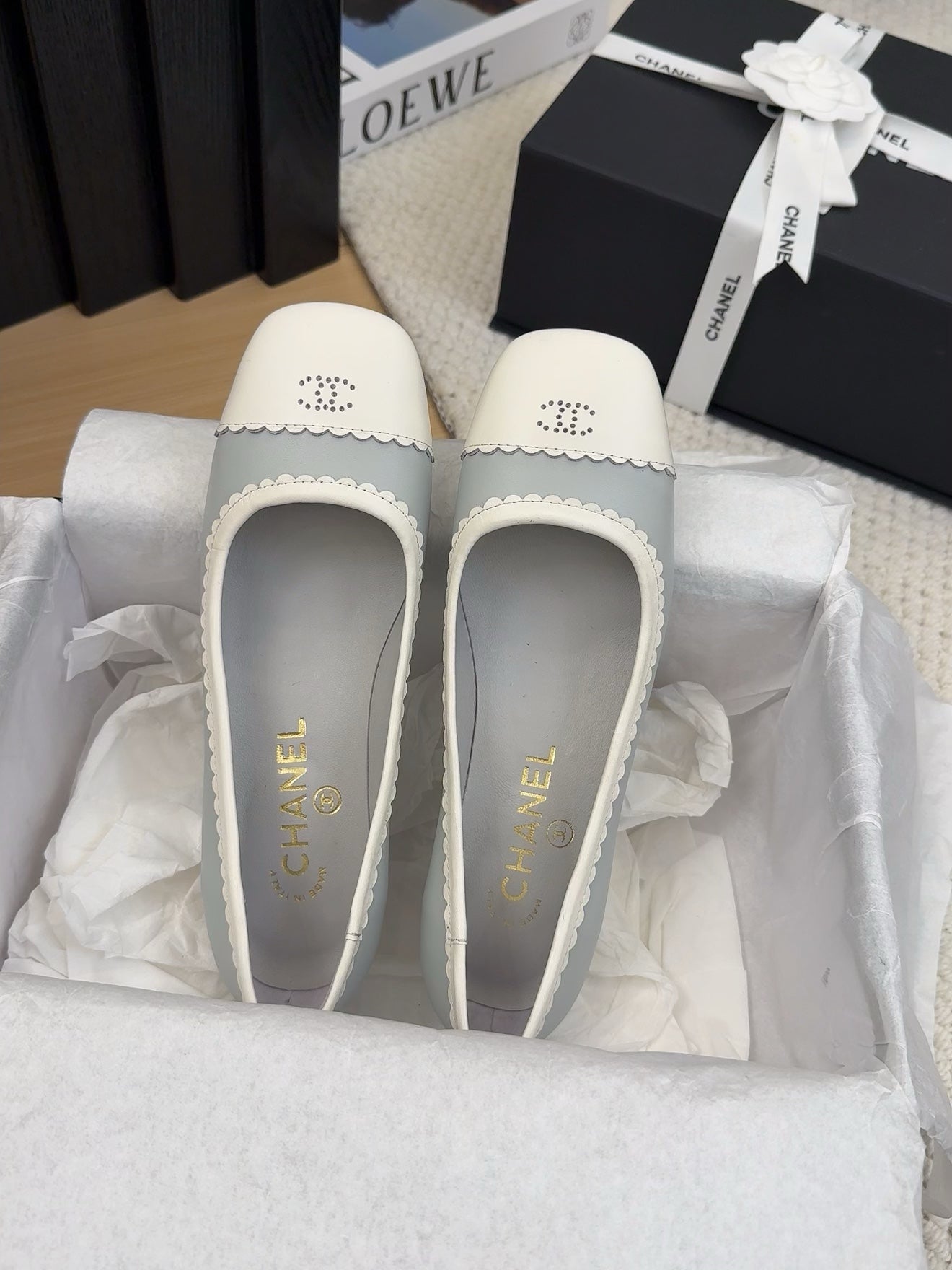 BALLET FLAT IN WHITE MIX STONE BLUE CALFSKIN