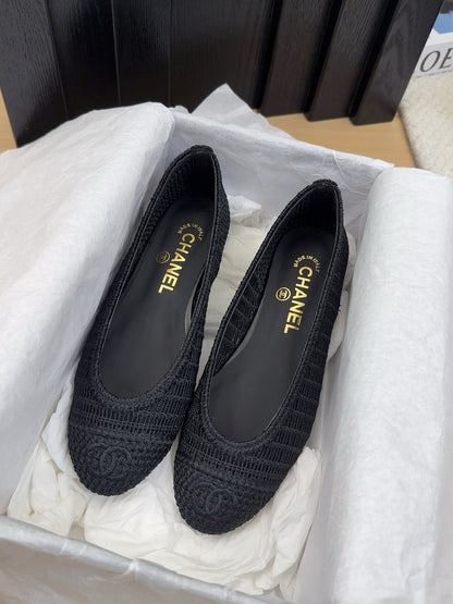 CC 25 Ballet Flat Black Raffia