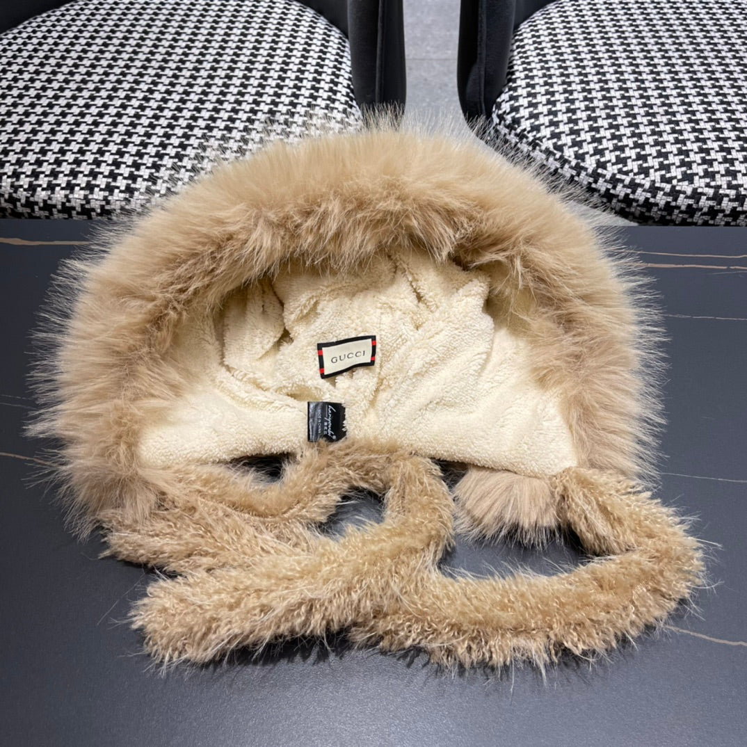 BEANIE HAT IN COLORFUL WOOL AND RABBIT FUR 392117