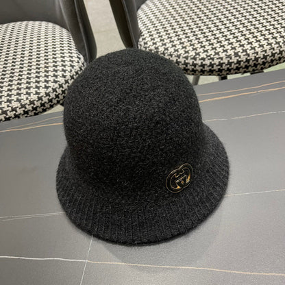 BUCKET HAT IN BLACK WOOL PLUSH 399230