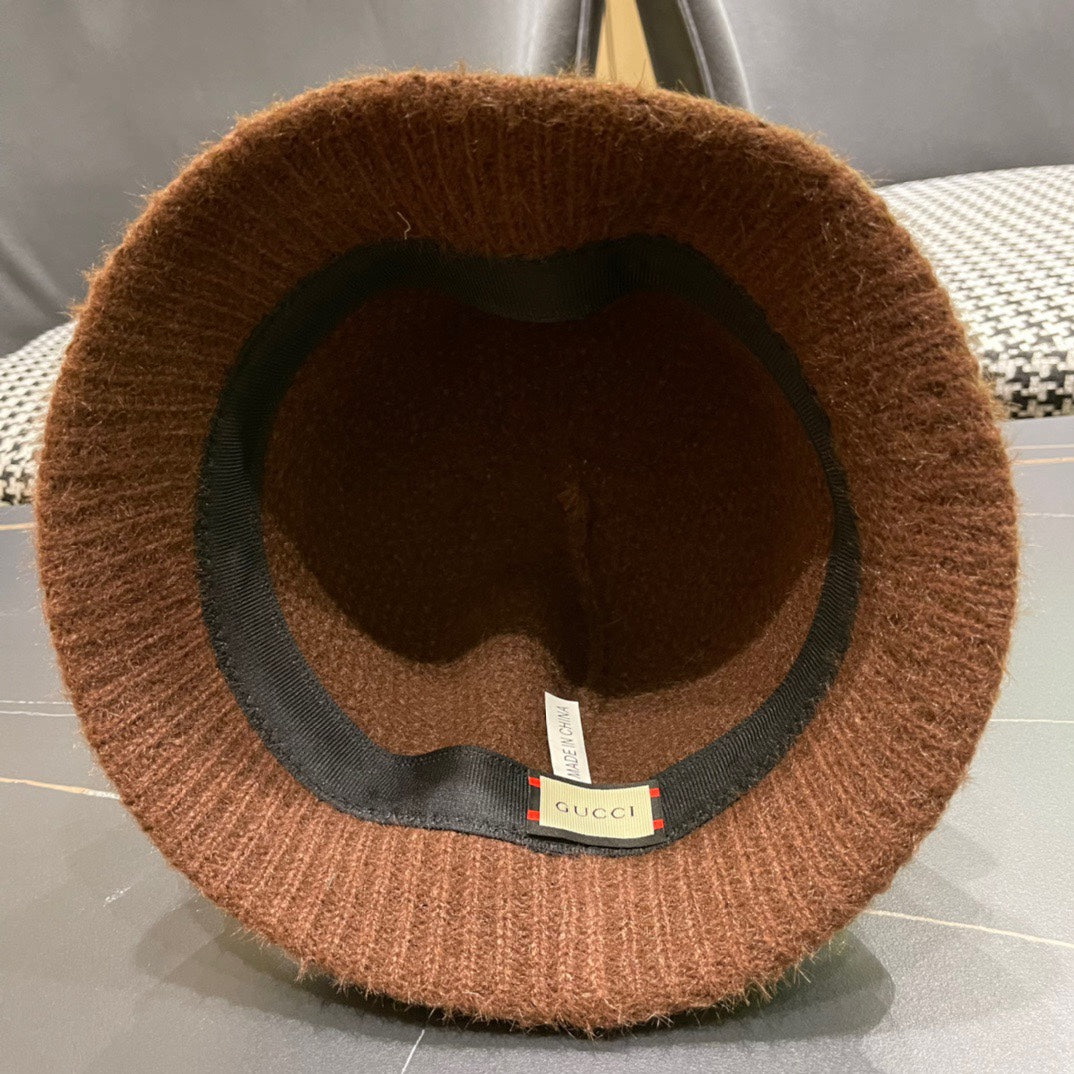 BUCKET HAT IN SYRUP BROWN WOOL PLUSH 399232