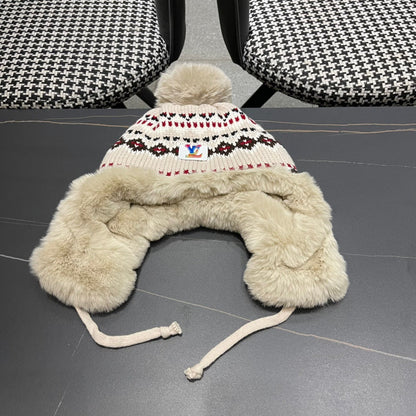 PLUSH EARMUFFS HAT IN COLORFUL WOOL AND RABBIT FUR 408170