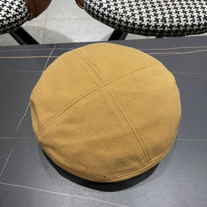 BERET HAT IN PEANUT BROWN FABRIC 419383