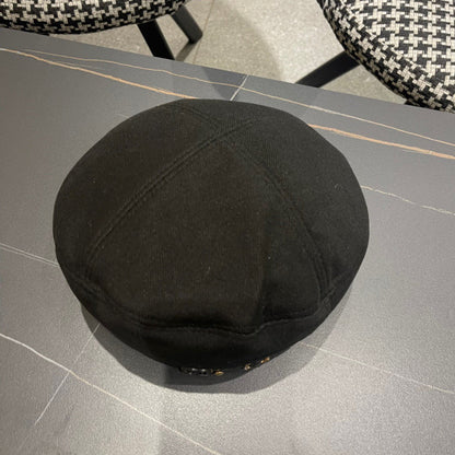 BERET HAT IN BLACK FABRIC 419385