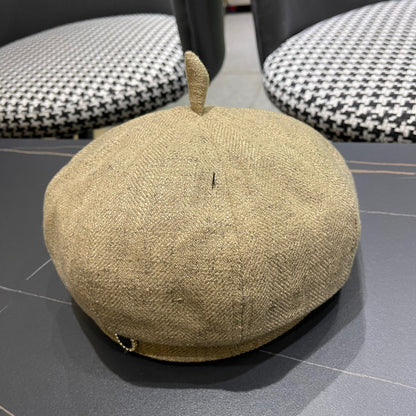 BERET HAT IN PEANUT BROWN FABRIC 420942