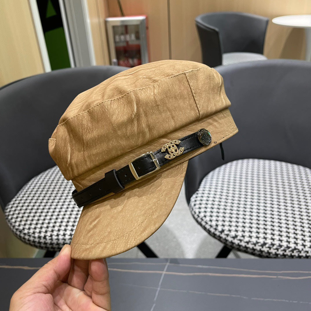 BAKER BOY CAP IN PEANUT BROWN CALFSKIN 420948