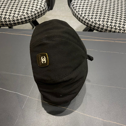 BERET HAT IN BLACK CORDUROY 429844