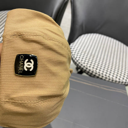 BERET HAT IN CIDER BROWN CORDUROY 429845