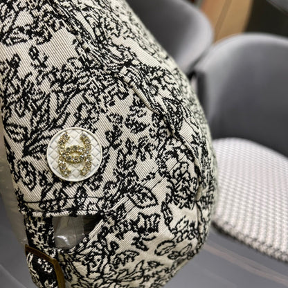 BAKER BOY CAP IN WHITE MIX BLACK FABRIC 431518