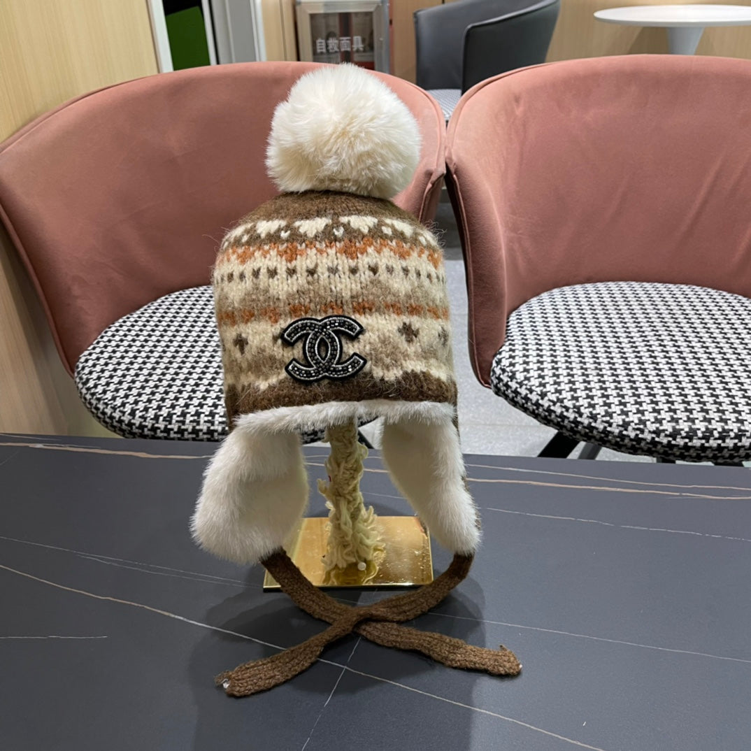 PLUSH WINTER HAT COLORFUL 431204