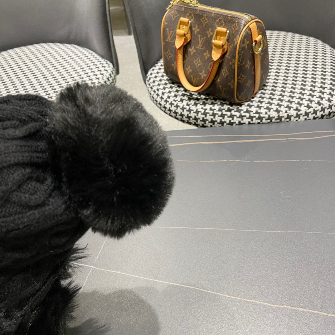 DEERSTALKER HAT IN BLACK WOOL AND FLEECE 434696