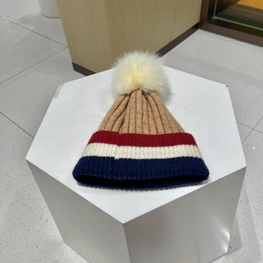 BEANIE HAT IN COLORFUL WOOL 434721