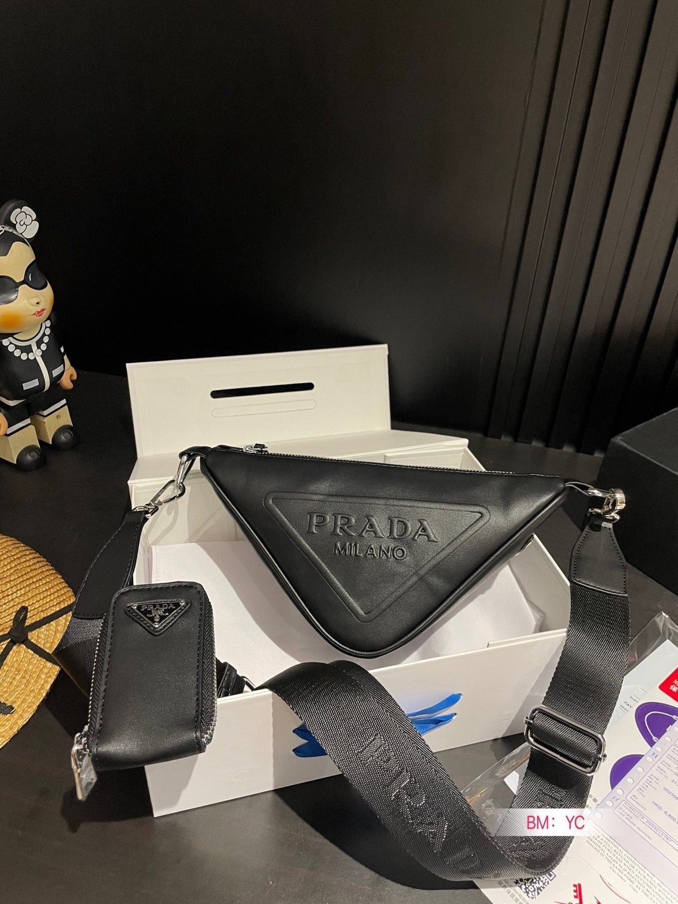 PRA TRIANGLE 26 SHOULDER BAG IN BLACK CALFSKIN