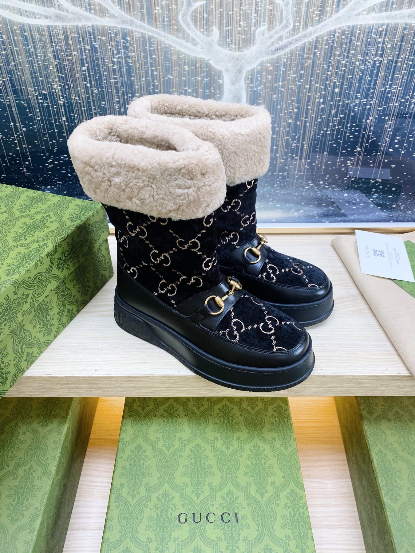 HORSEBIT ANKLE BOOTS WITH MERINO TRIM IN BLACK VELVET AND CALFSKIN