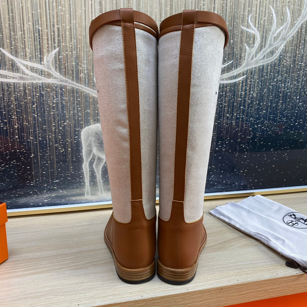 KNEE HIGH BOOTS IN BRONZE BROWN CALFSKIN AND WHITE FABRIC