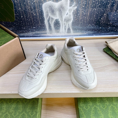 GG COUPLE TRAINER WHITE CALFSKIN WITH LEMON ICON