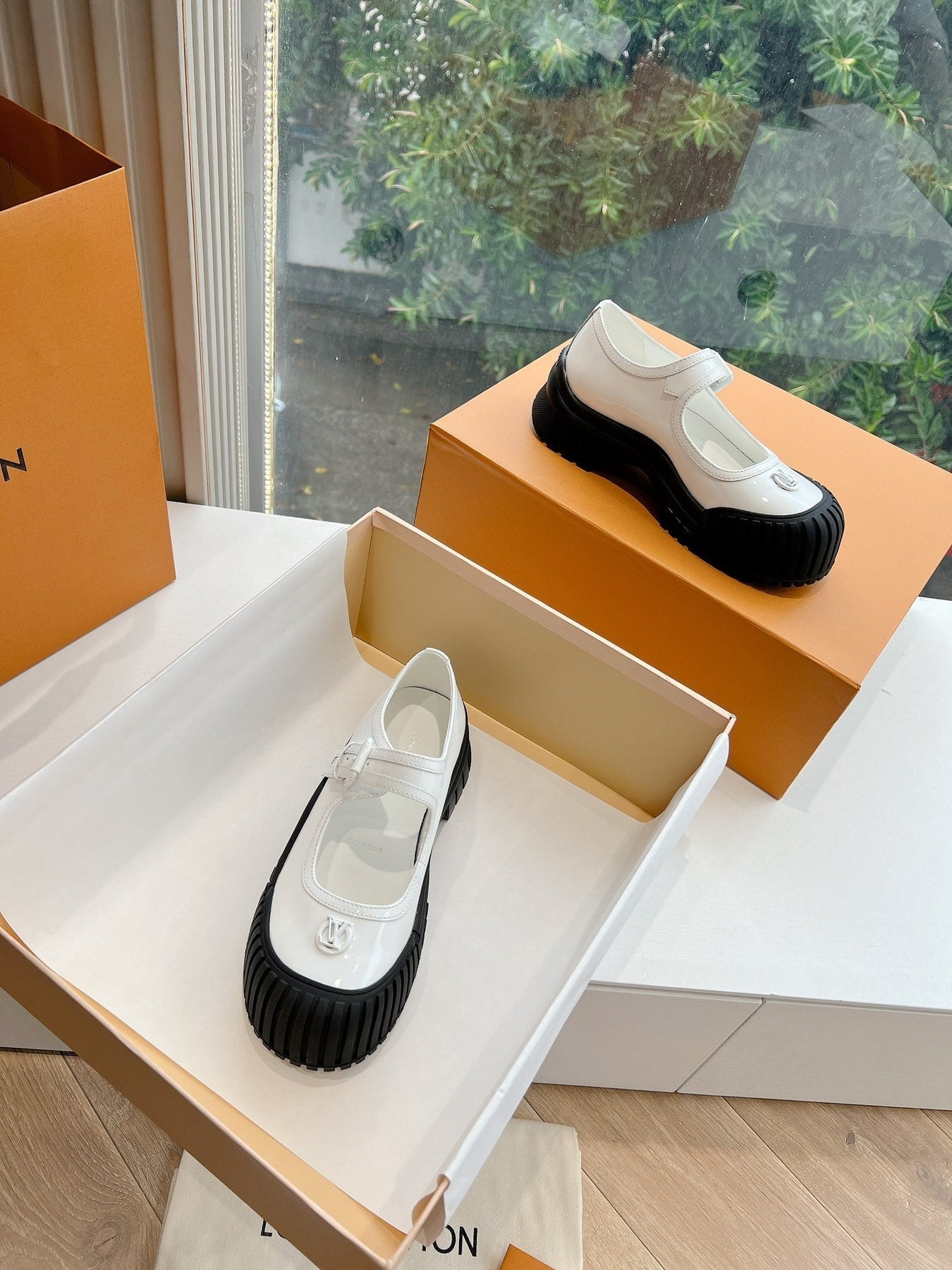 RUBY FLAT MARY JANE IN WHITE PATENT CALFSKIN