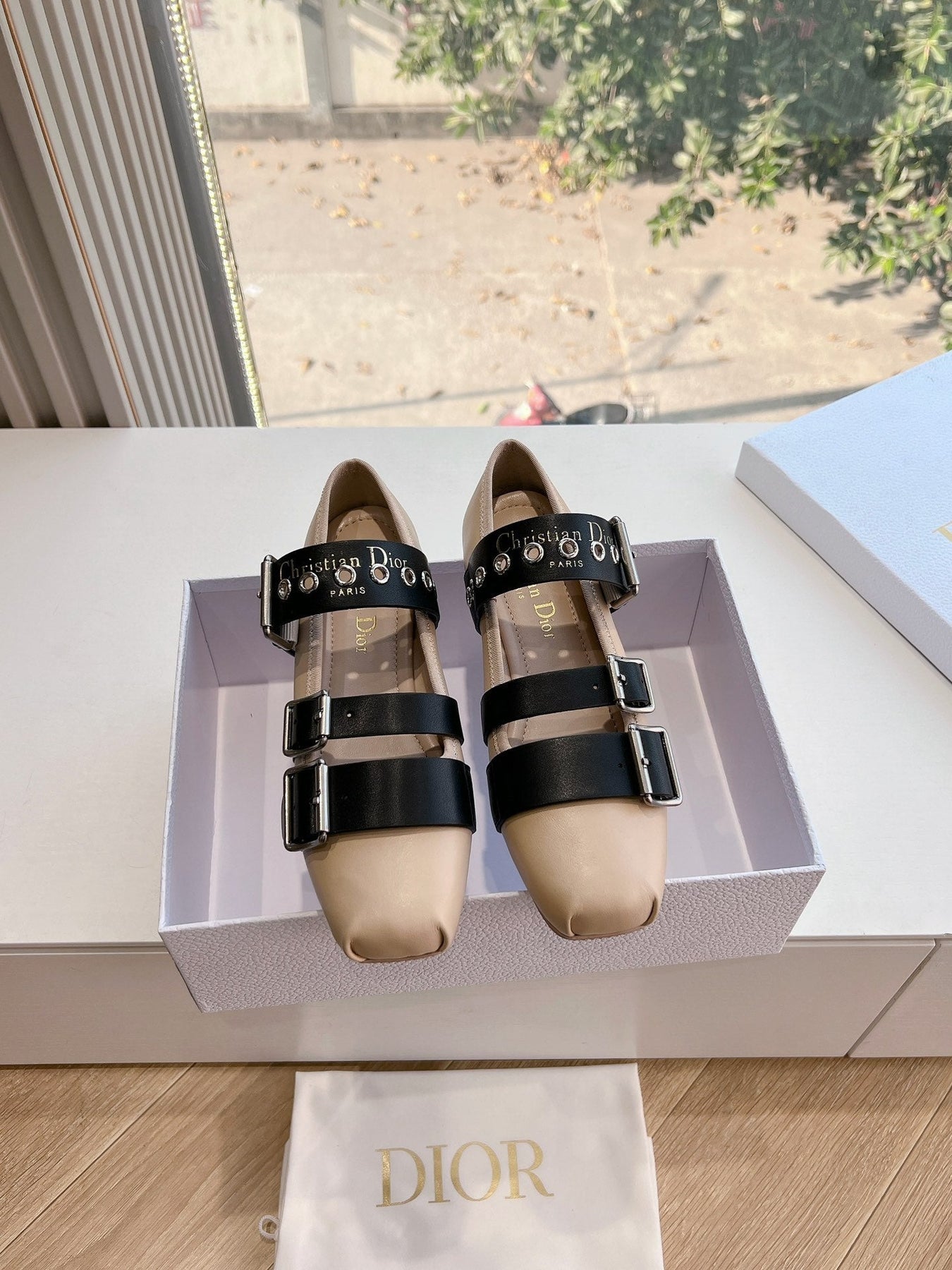 PUNK BALLET FLAT IN CAMEL BEIGE MIX BLACK SUPPLE CALFSKIN