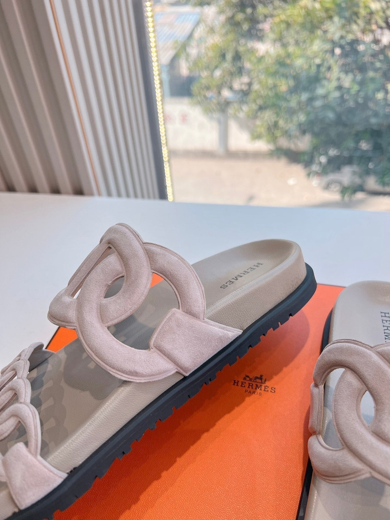 EXTRA SANDAL IN NUDE BEIGE CALFSKIN