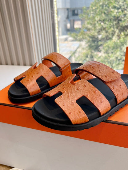 CHYPRE SANDAL IN VIVID ORANGE GRAINED CALFSKIN