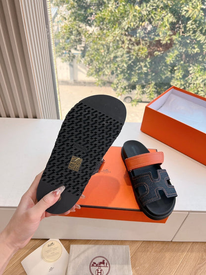 CHYPRE SANDAL IN BLACK DENIM AND VIVID ORANGE CALFSKIN
