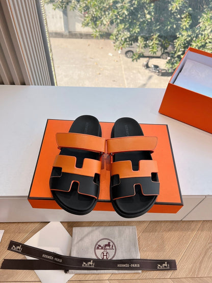 CHYPRE SANDAL IN VIVID ORANGE MIX BLACK CALFSKIN