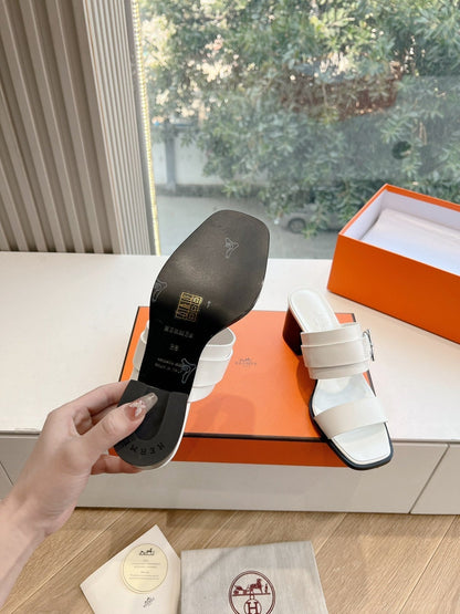 KUTE 60 SANDAL IN WHITE CALFSKIN