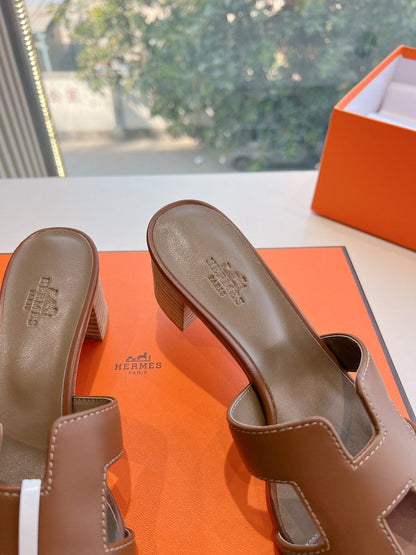 0ASIS SANDAL IN CHOCOLATE BROWN CALFSKIN