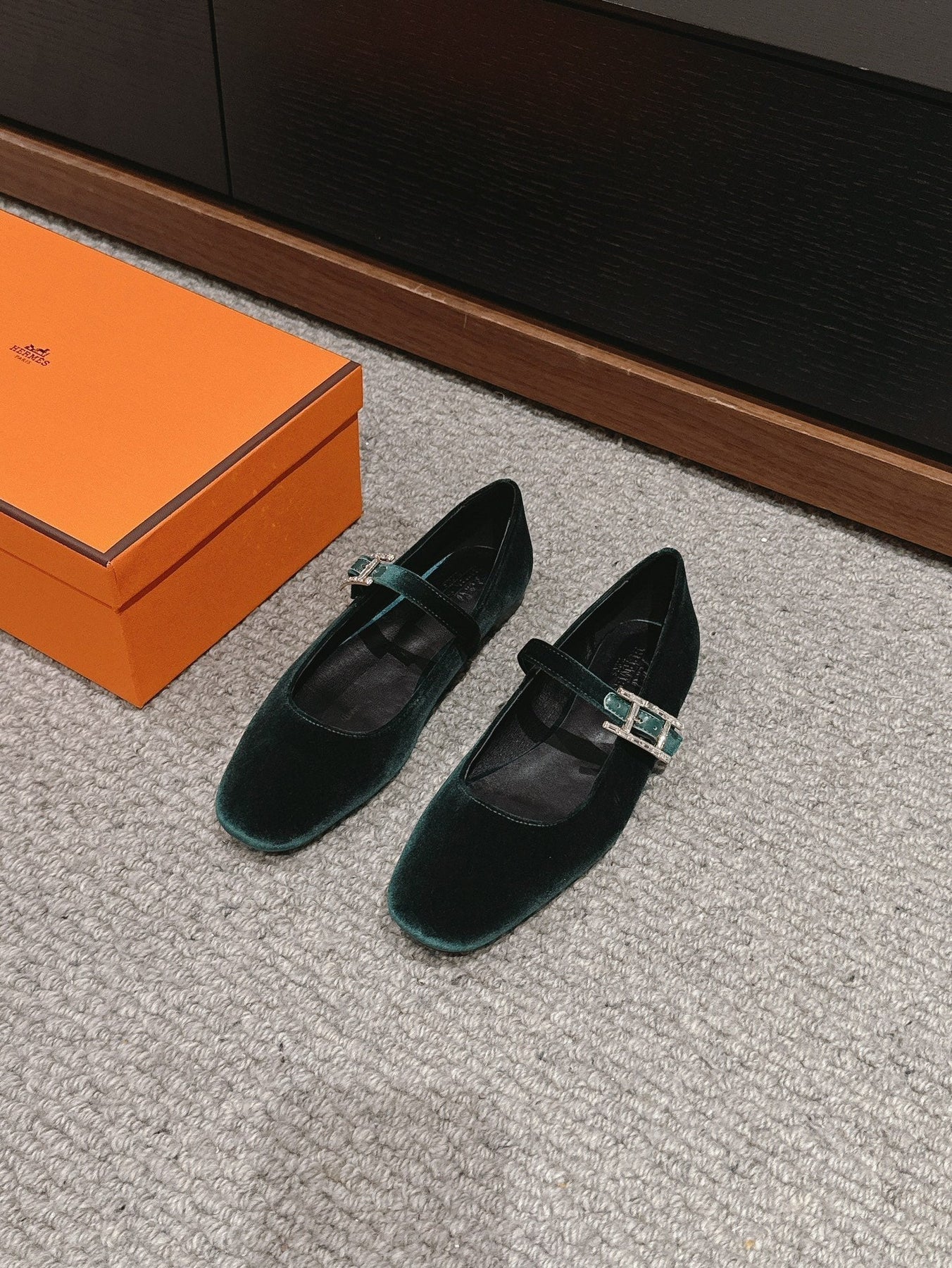 JANE BALLET FLAT CASTLETON GREEN VELVET