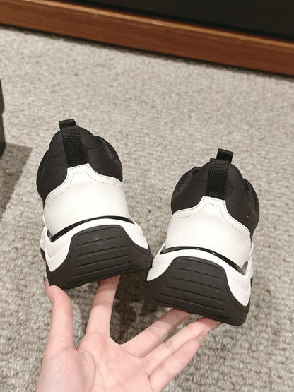 CC CLASSIC SNEAKER IN BLACK MIX WHITE LAMBSKIN