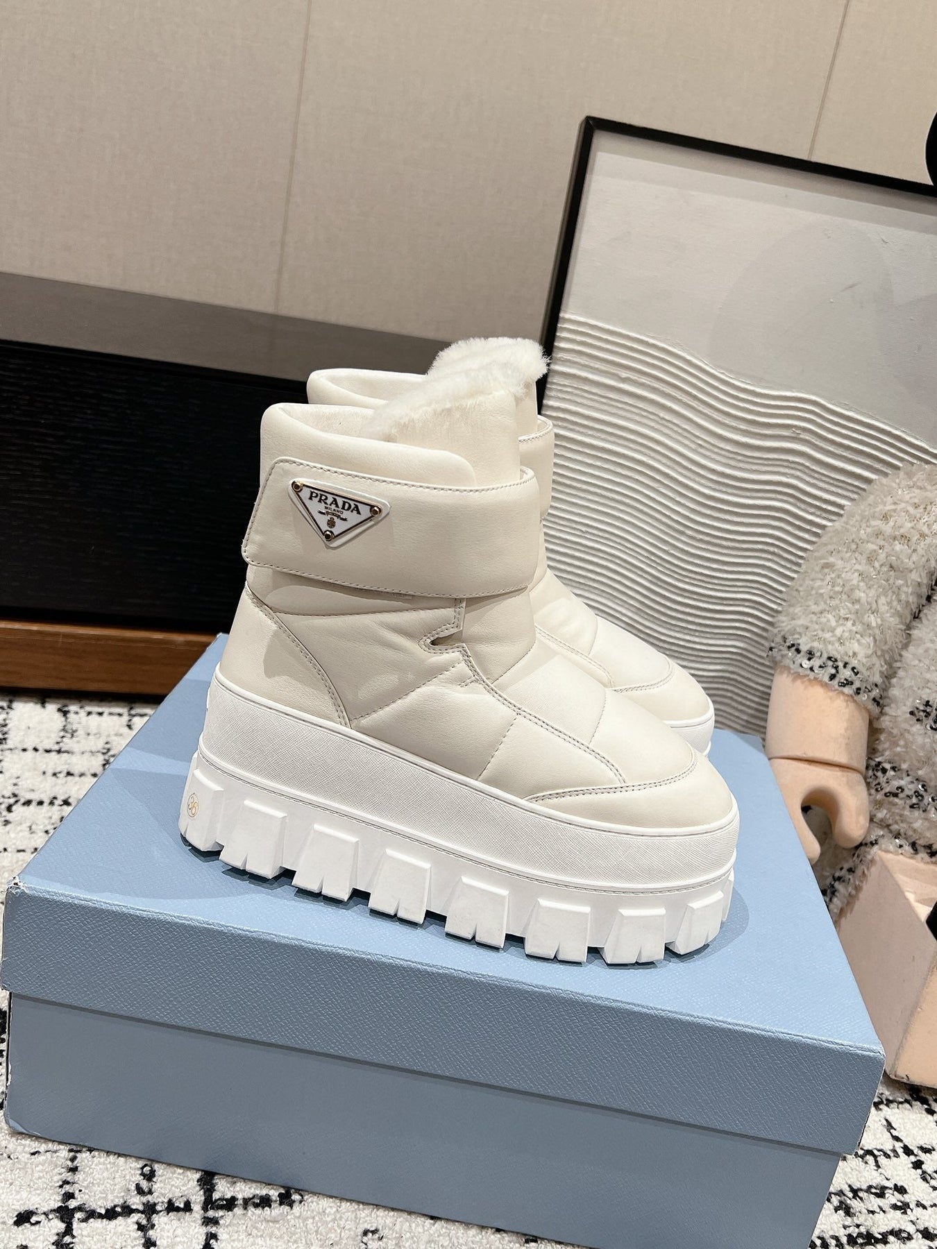 MONOLITH ANKLE BOOTS WITH STRAP IN RICE WHITE CALFSKIN AND FLEECE LINING