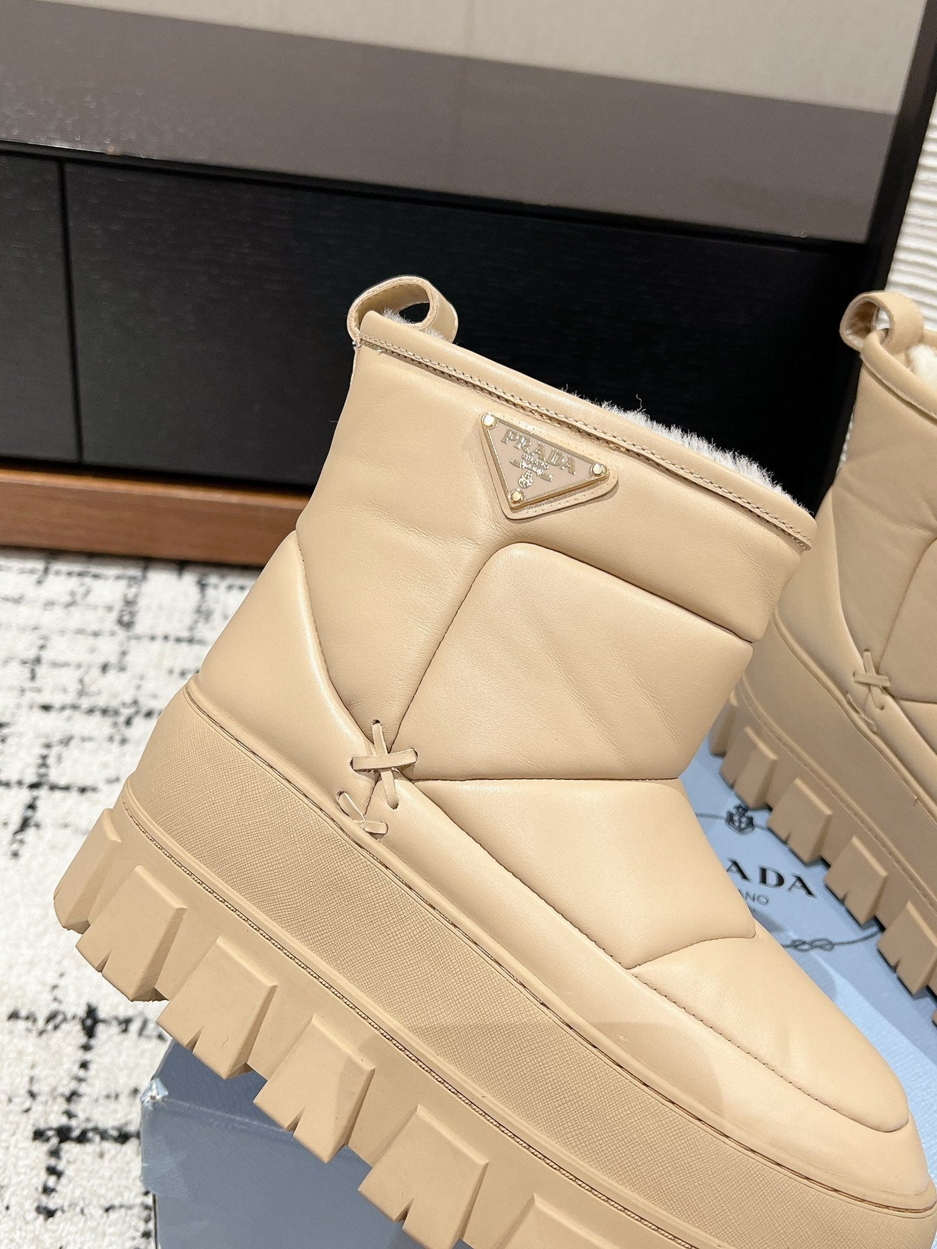 MONOLITH ANKLE BOOTS WITH STRAP IN BUFF BEIGE CALFSKIN AND FLEECE LINING