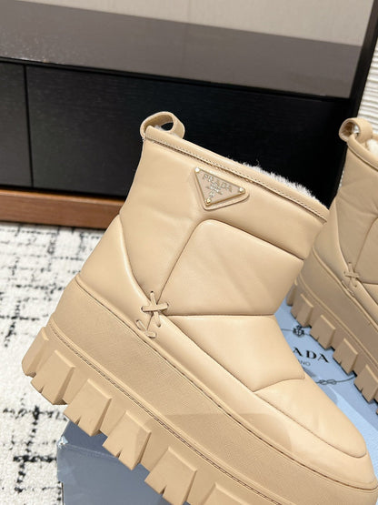 MONOLITH ANKLE BOOTS WITH STRAP IN BUFF BEIGE CALFSKIN AND FLEECE LINING