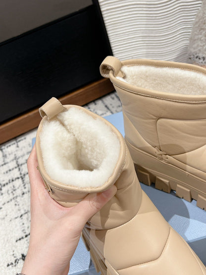 MONOLITH ANKLE BOOTS WITH STRAP IN BUFF BEIGE CALFSKIN AND FLEECE LINING