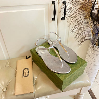 GG SIGNORINA THONG SANDALS IN SILVER SHEEPSKIN