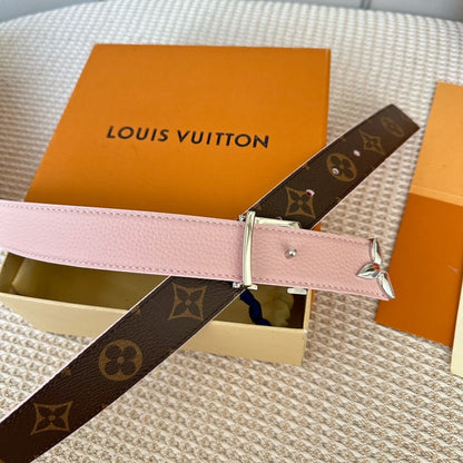 PRETTY LV 30MM REVERSIBLE BELT IN LIGHT PINK CALFSKIN SILVER HARDWARE