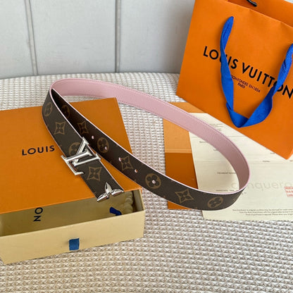 PRETTY LV 30MM REVERSIBLE BELT IN LIGHT PINK CALFSKIN SILVER HARDWARE