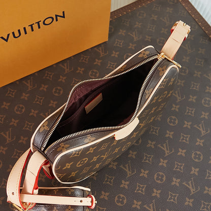 CROISSANT 21 IN BROWN MONOGRAM CANVAS