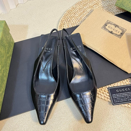 GG Women's G pointed silver-letter Logo slingback Black