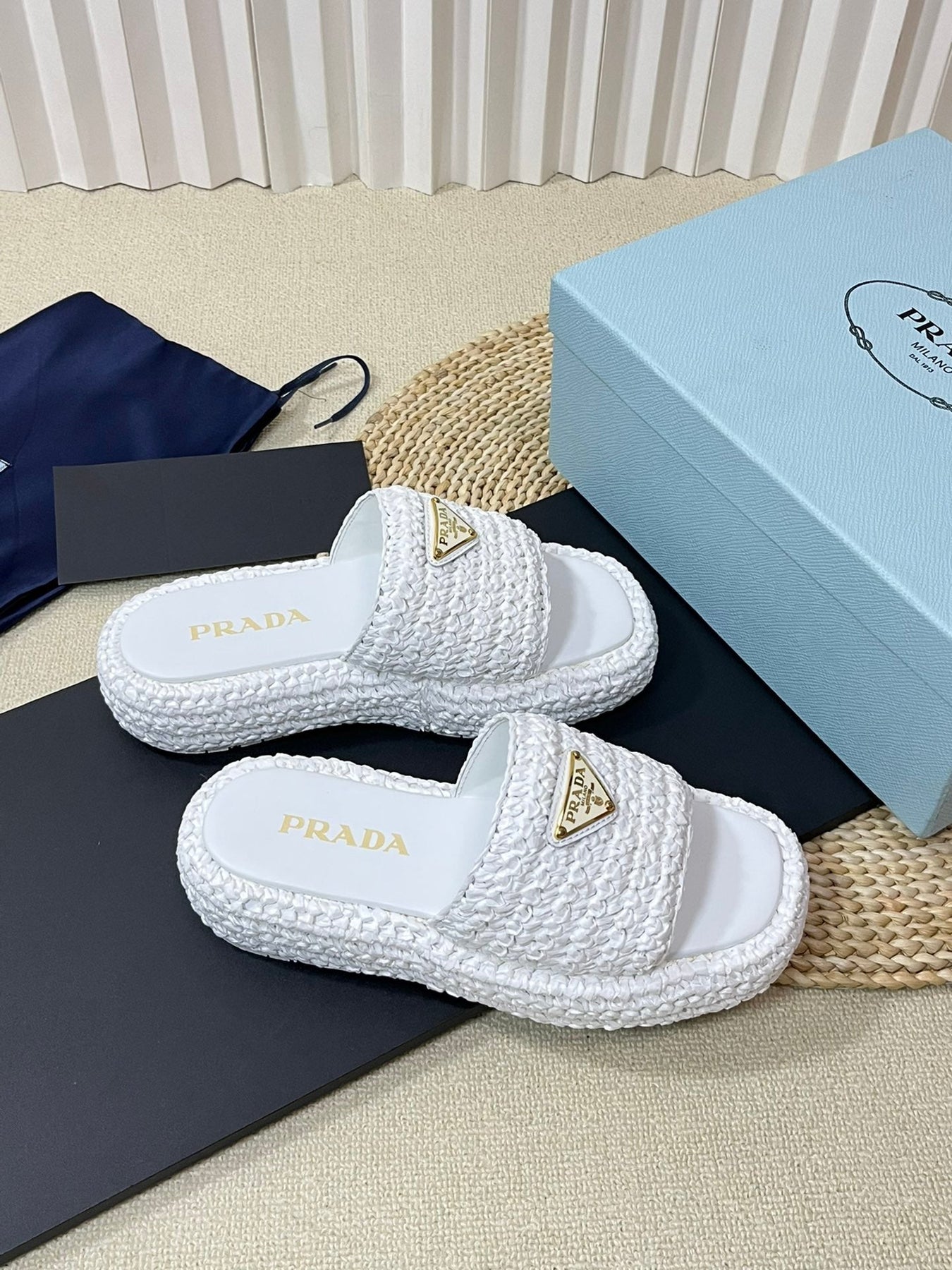 PRA CROCHET FLATFORM SLIDES WHITE RAFFIA
