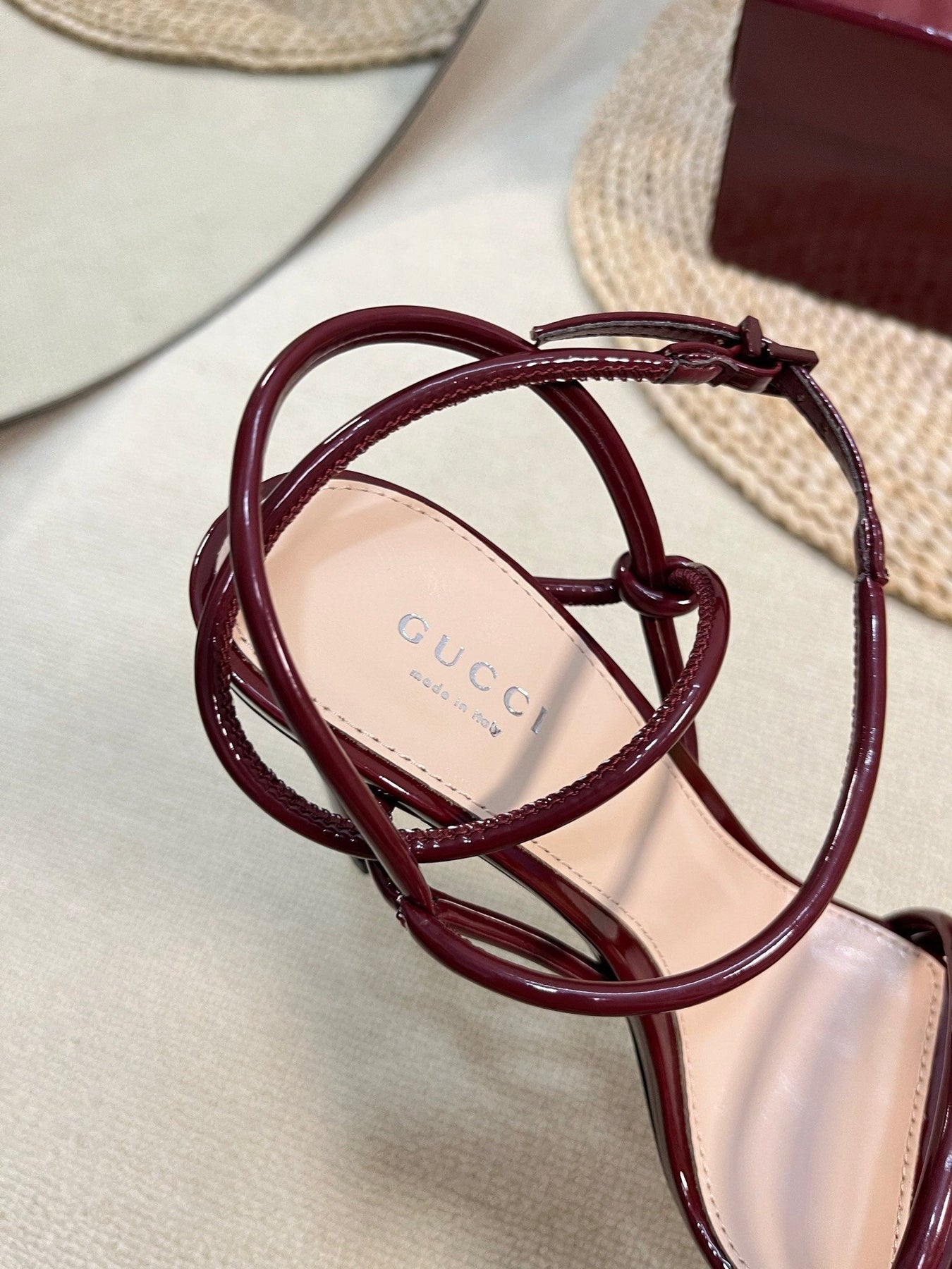 HIGH SANDAL 10 CM IN BERRY RED GLOSSY CALFSKIN