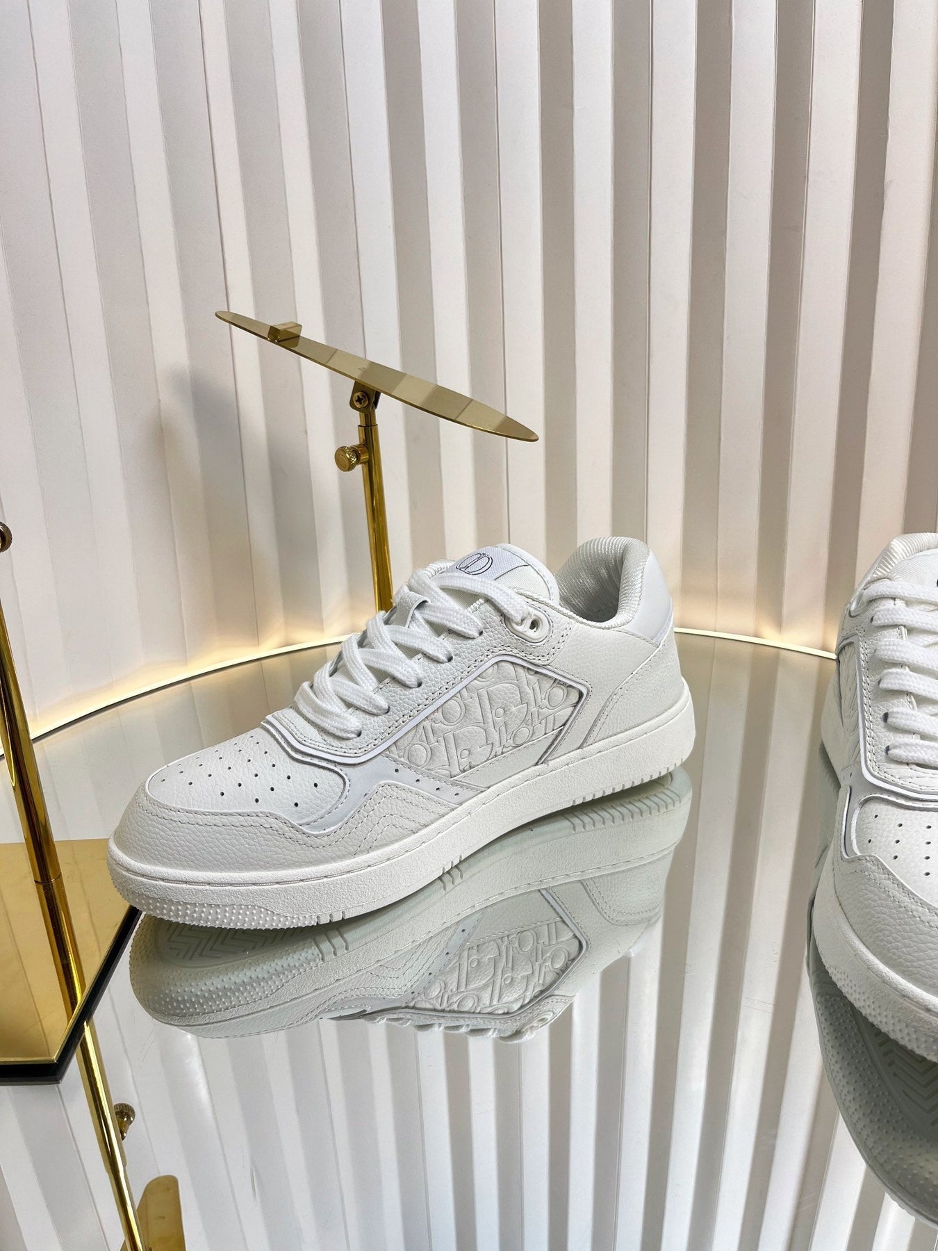 B27 LOW-TOP SNEAKER WHITE SMOOTH CALFSKIN