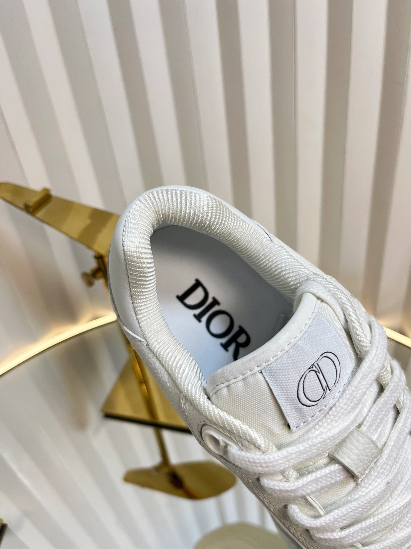 B27 LOW-TOP SNEAKER WHITE SMOOTH CALFSKIN