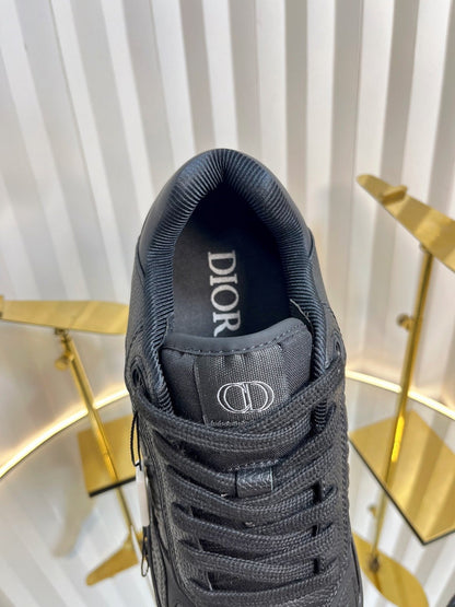 B27 LOW-TOP SNEAKER BLACK SMOOTH CALFSKIN