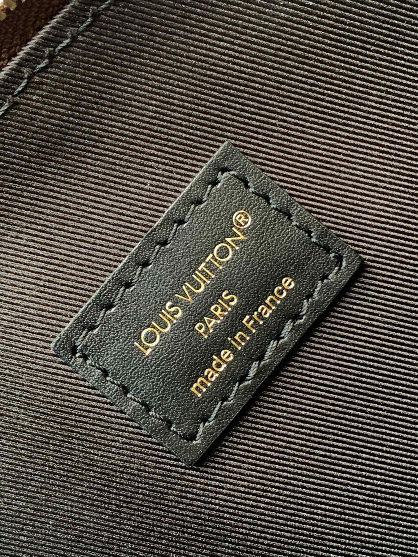 ALMA BE BAG 27 IN BROWN MONOGRAM CANVAS AND COWHIDE