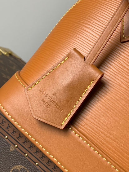 ALMA BB BAG 23 IN BRONZE BROWN GRAIN EPI COWHIDE