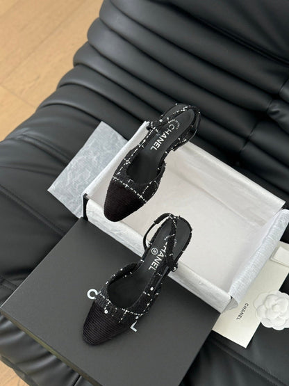 HIGH SLINGBACK IN BLACK TWEED AND LAMBSKIN