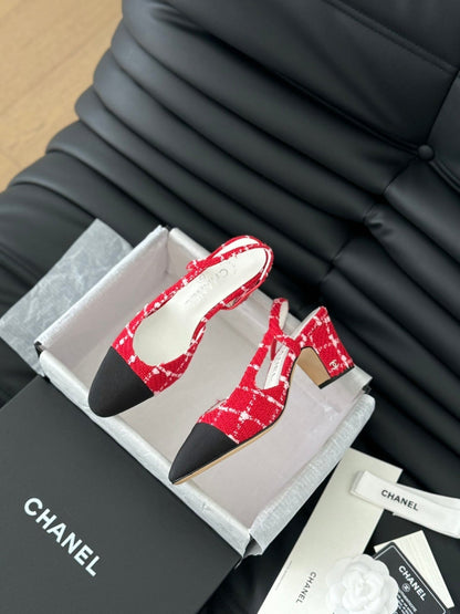 HIGH SLINGBACK IN CHERRY RED TWEED AND BLACK LAMBSKIN